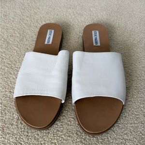 Steve Madden Karolyn White Sandals